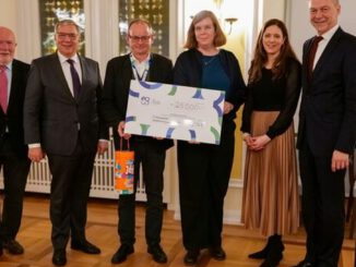 25.000 Euro für psychosoziale Beratungsstelle in Gebärdensprache ausgezeichnet