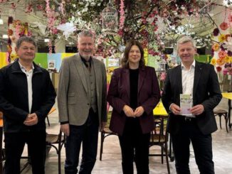 Frühlingsmarkt nutzt das frühere SportScheck Gebäude als Popuport in Wiesbaden