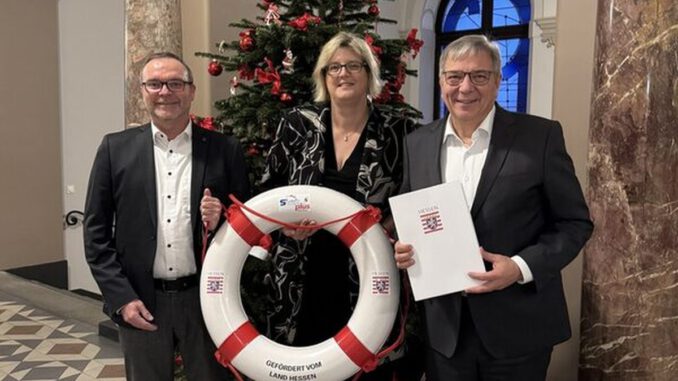 Hessen gewährt Wiesbaden eine Million Euro für Sanierung des Freibads Maaraue